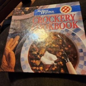 ⚡️🥣Better Homes Crockery Cookbook🥣